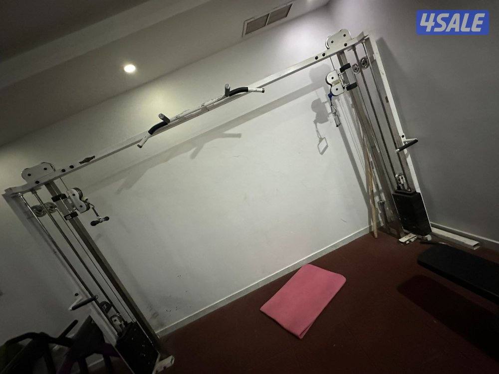 للبيع نادي كله على بعضه5