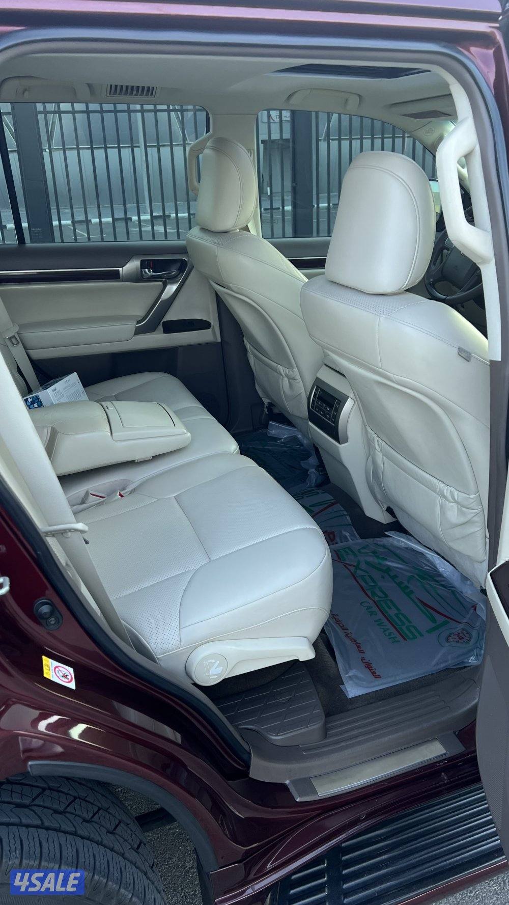 للبيع جيب لكزس موديل 20146