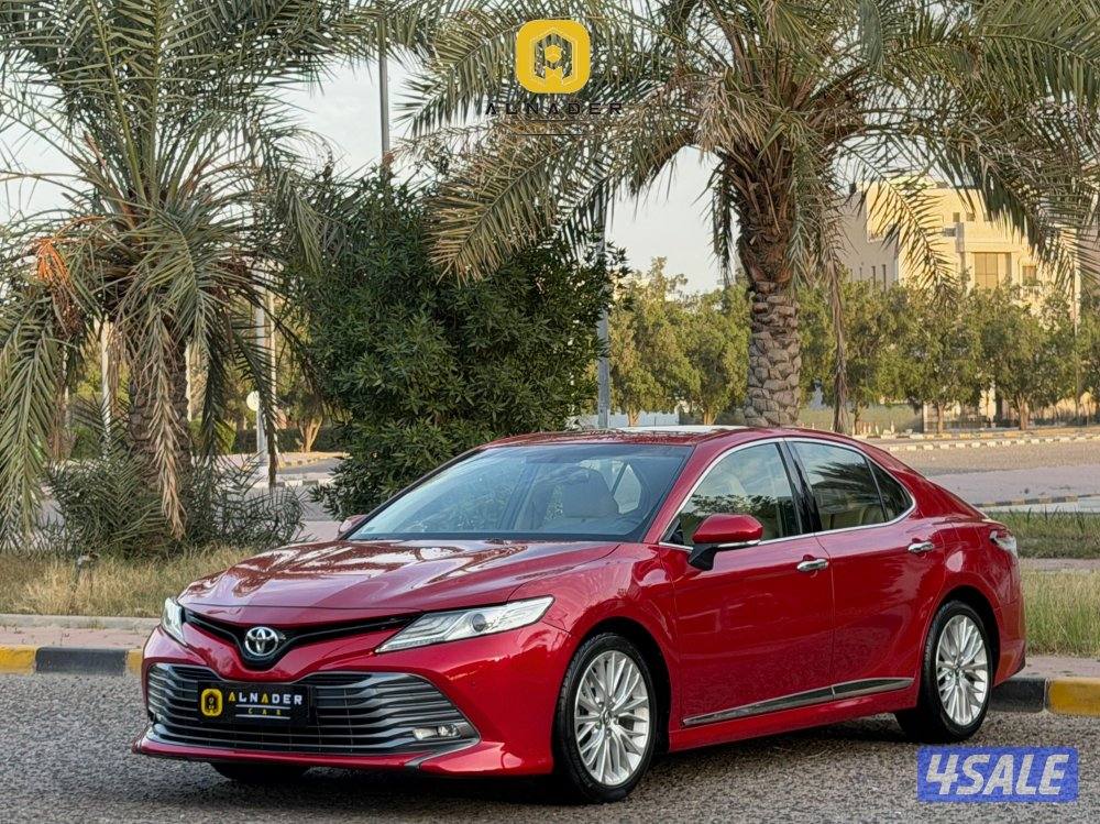 للبيع كامري LIMITED V6 موديل 2019 وارد الساير0