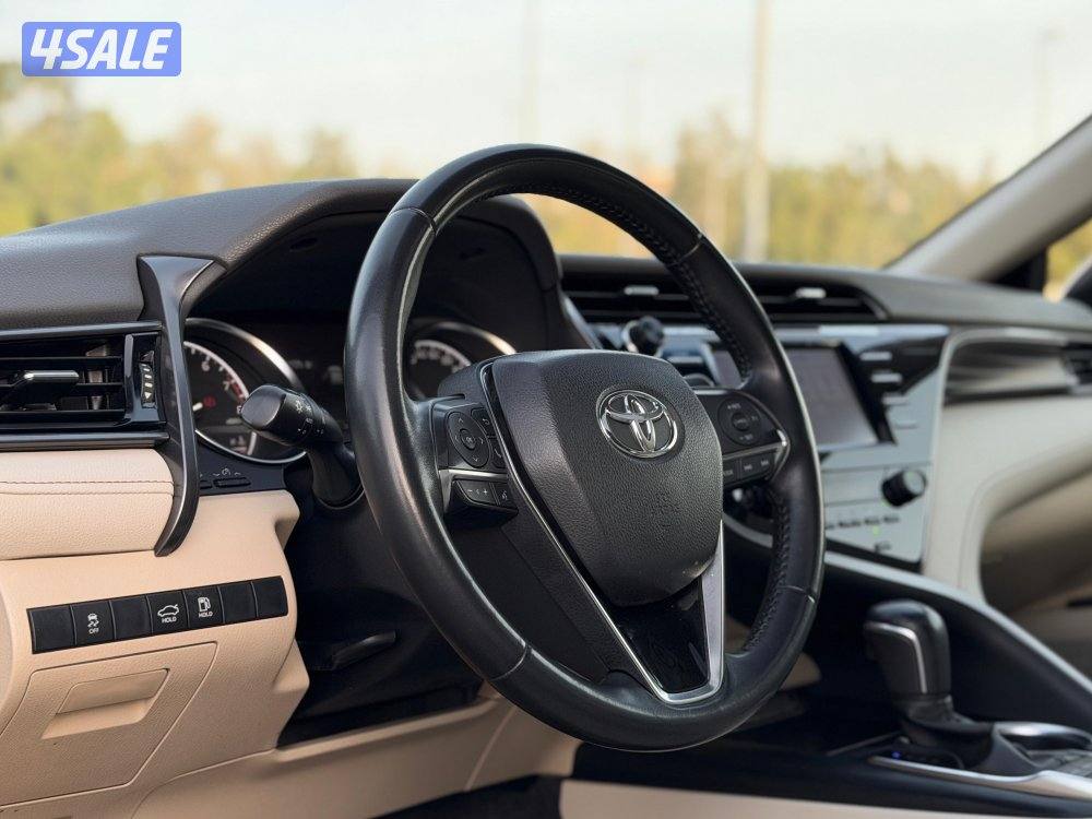 للبيع كامري LIMITED V6 موديل 2019 وارد الساير7