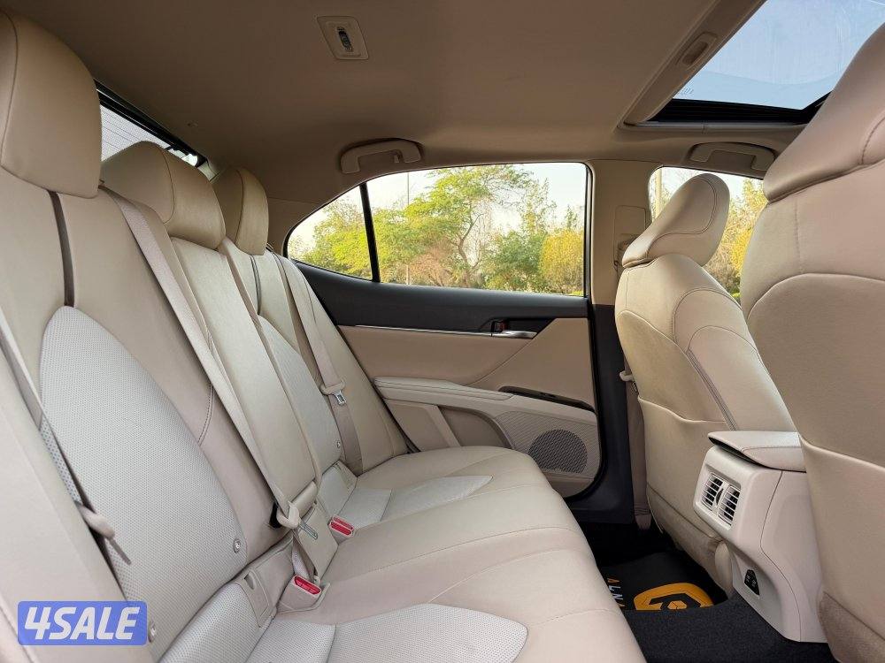 للبيع كامري LIMITED V6 موديل 2019 وارد الساير12