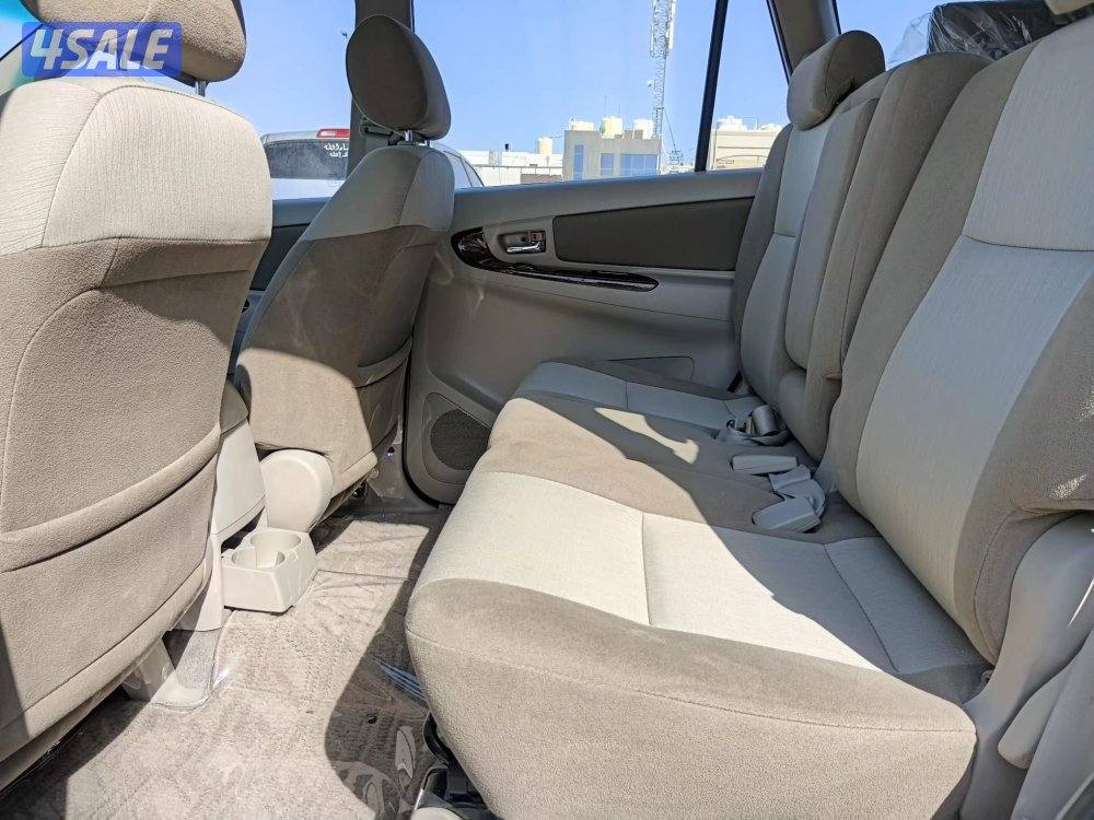 تويوتا أنوفا ٢٠١٥ الساير عداد ٣٤ ألف شرط الفحص صبغ وكاله7