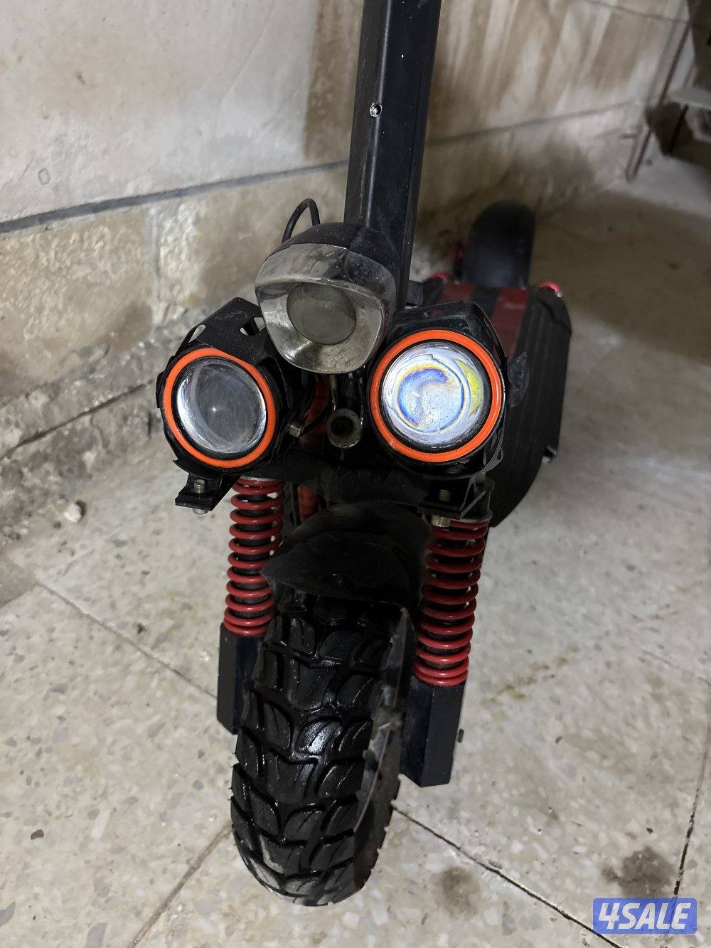 للبيع سكوتر4