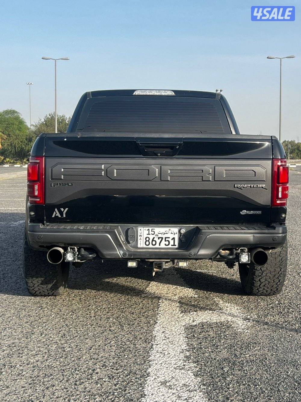 للبيع رابتر غمارتين الدرجه الاولى بانوراما ملاحظه المكينه ماشيه ١٣٠2