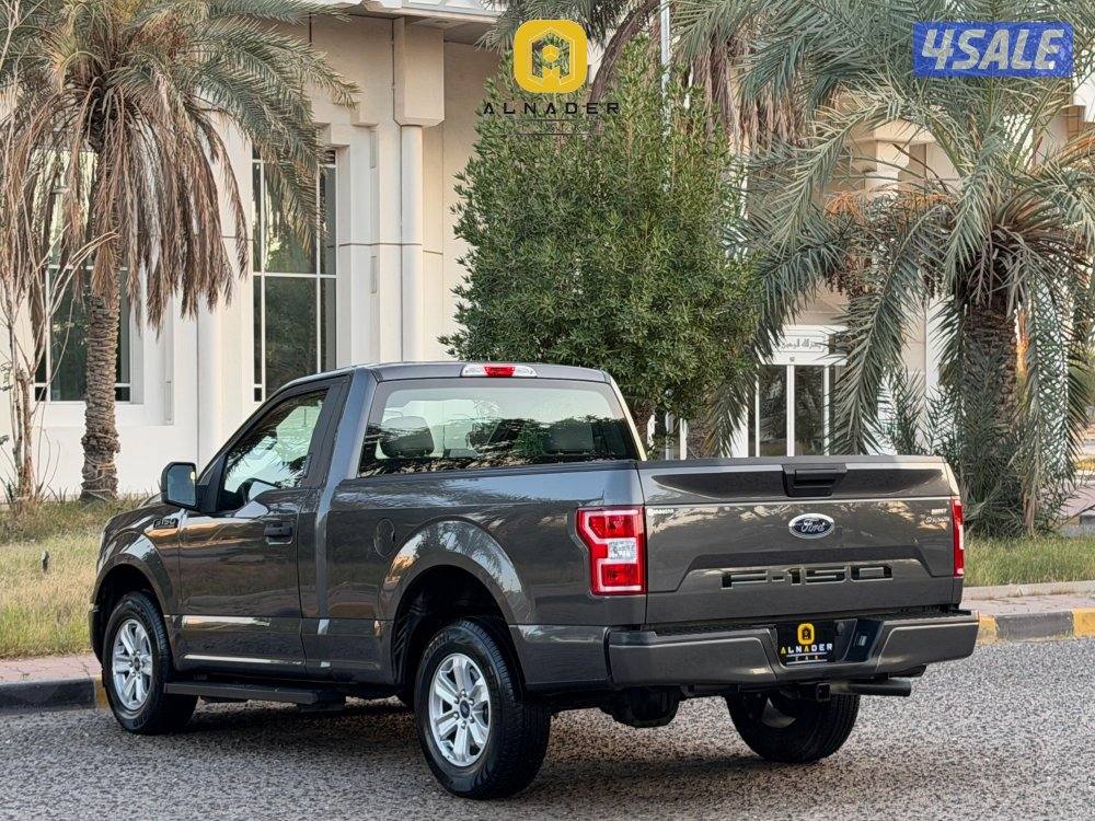 للبيع وانيت فورد F150 XLT موديل 2019 وارد الغانم5