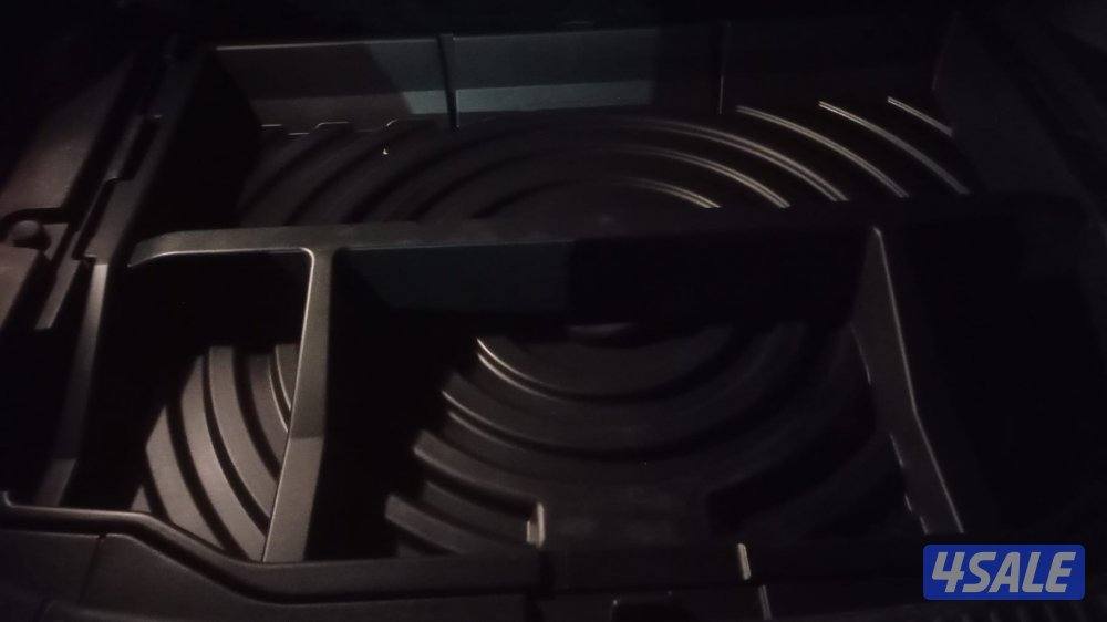 جيب صيني موديل 2019 شرط الفحص قير مكينه شاصي بدي قطعتين ماشي ٩٥ الف4