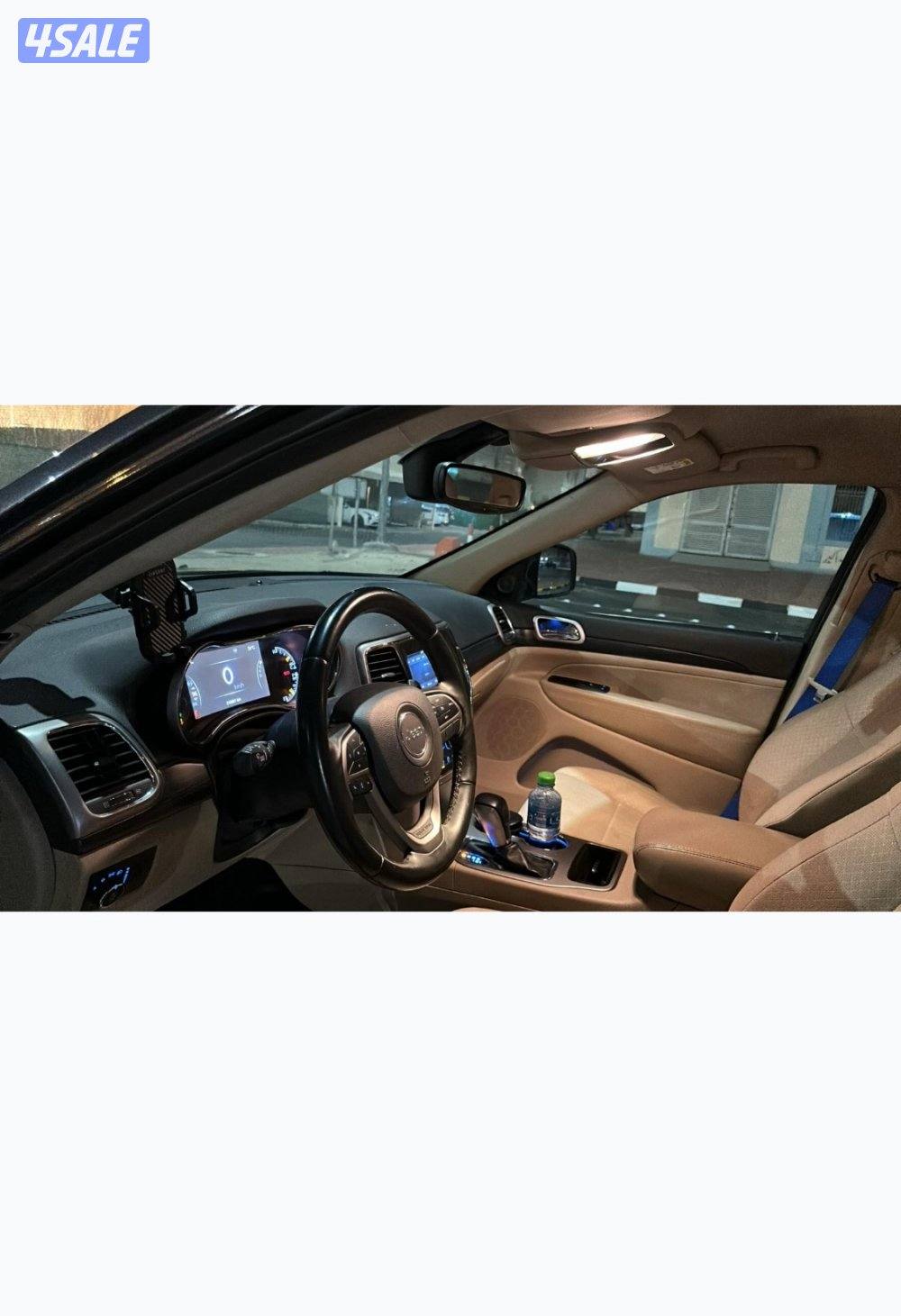 جراند شروكي 2020 صبغ الوكاله لاريدو5