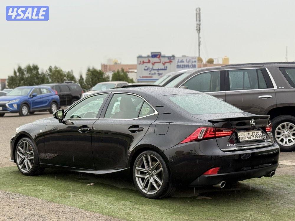 لكزس is350 F - موديل 2016 - عداد 182 - صبغ الوكاله -  شرط الفحص2
