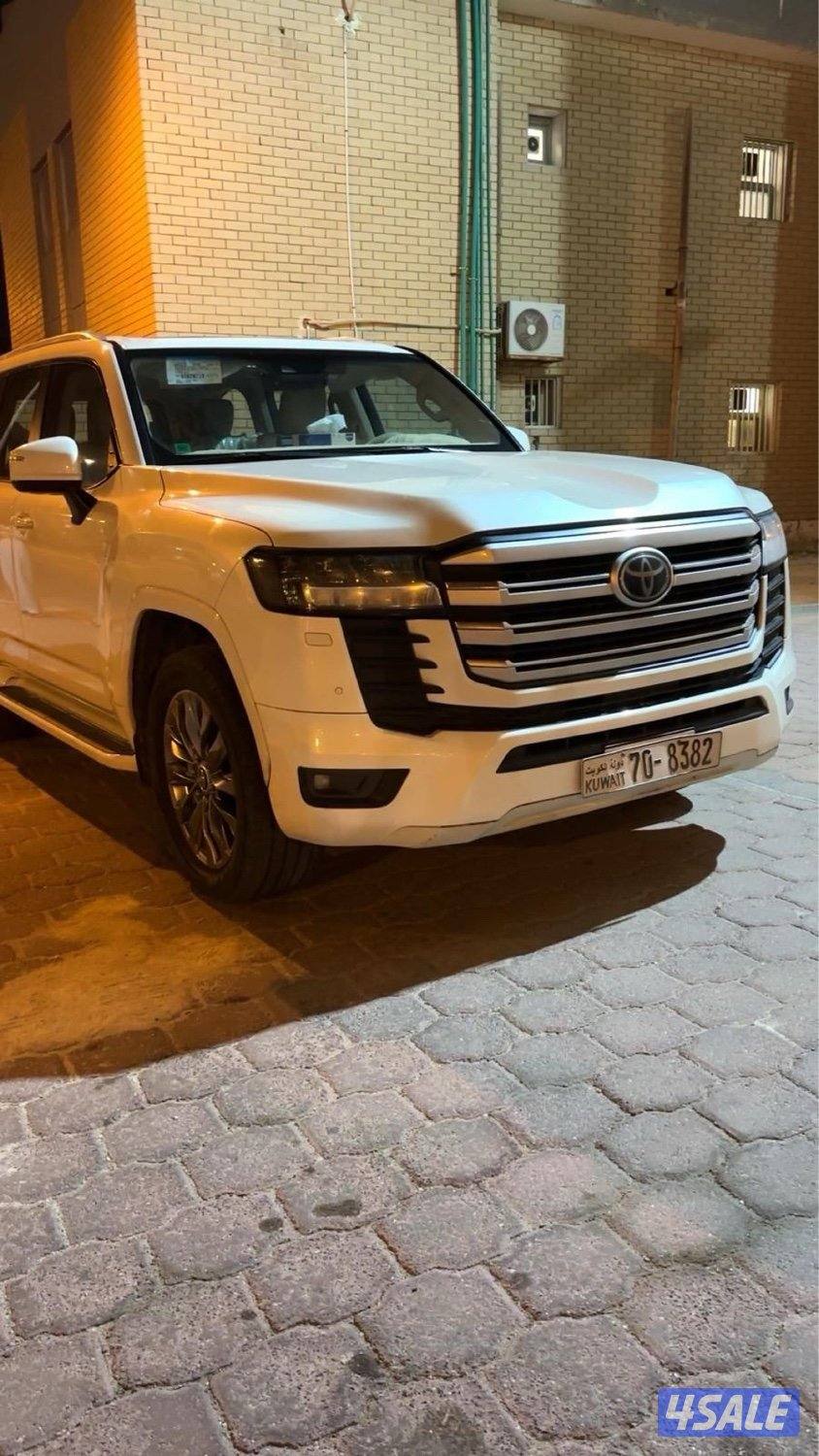 لاندكروزر ايرو 20220