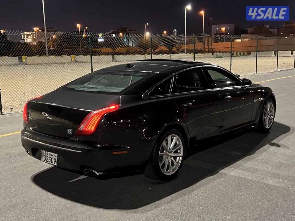 للبيع جاكوار 2014  XJ4