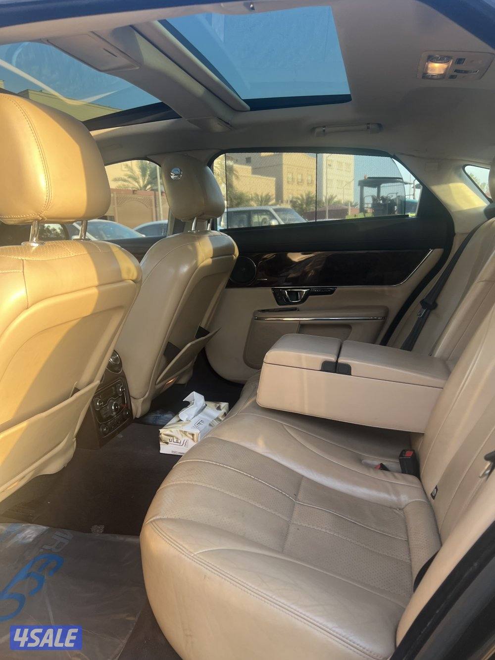 للبيع جاكوار 2014  XJ6