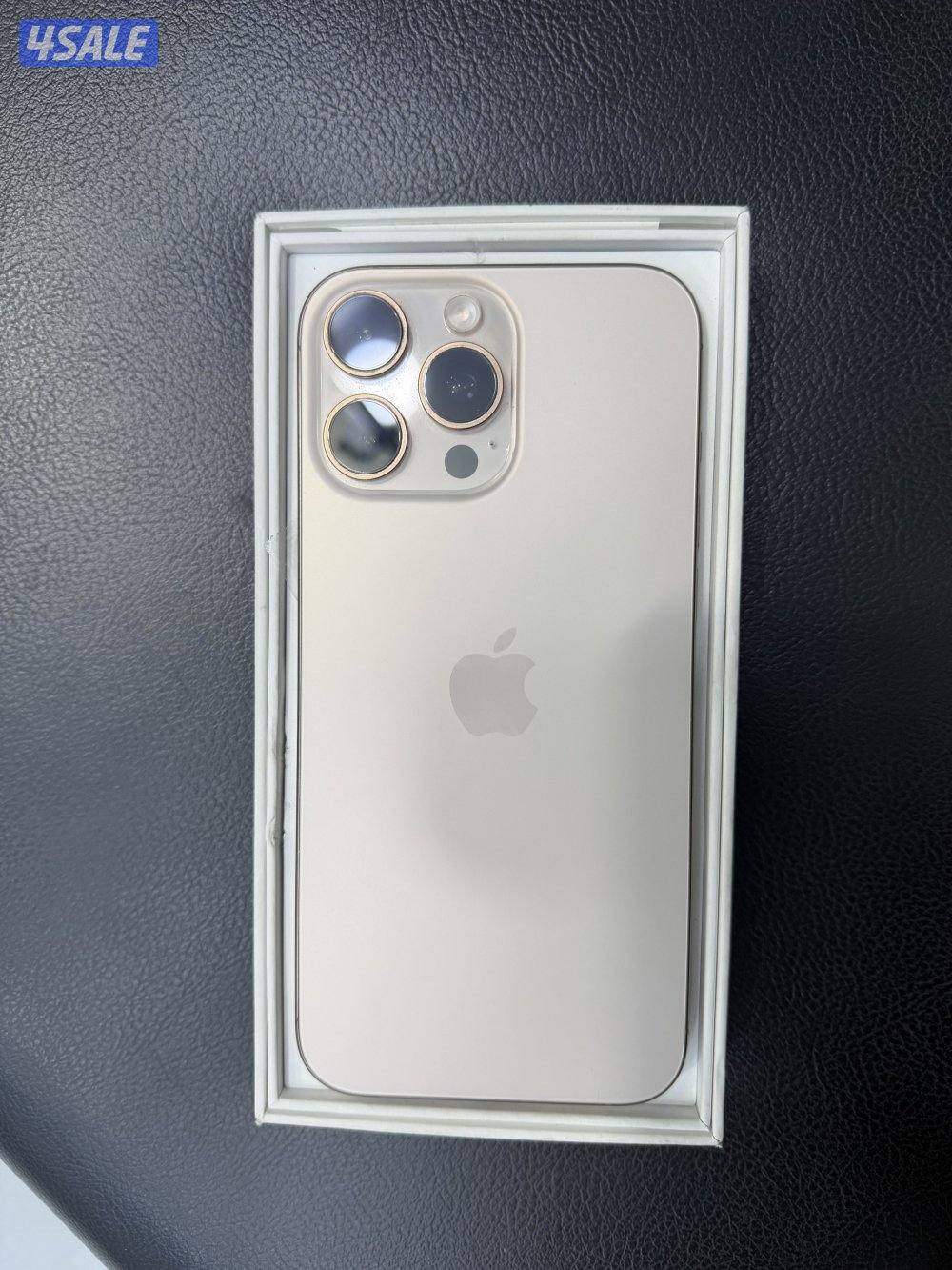 ايفون ١٦ برو ماكس0