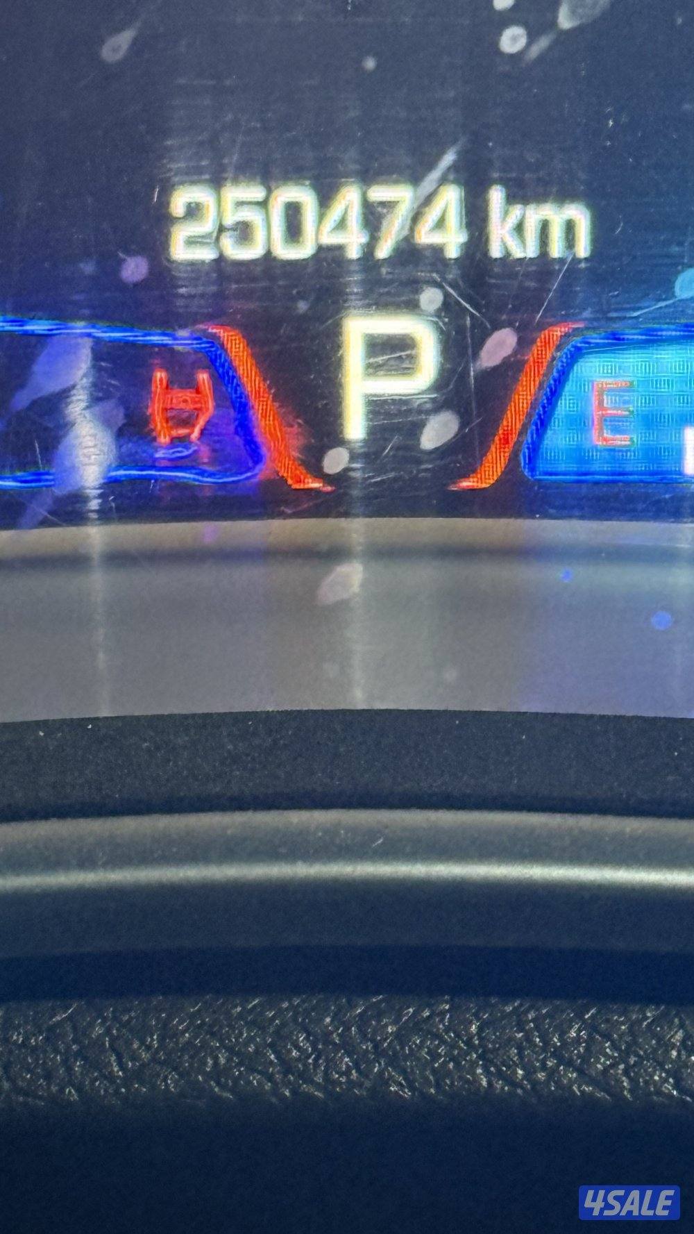 دوج كرايسلر2015نظيف جدآ7