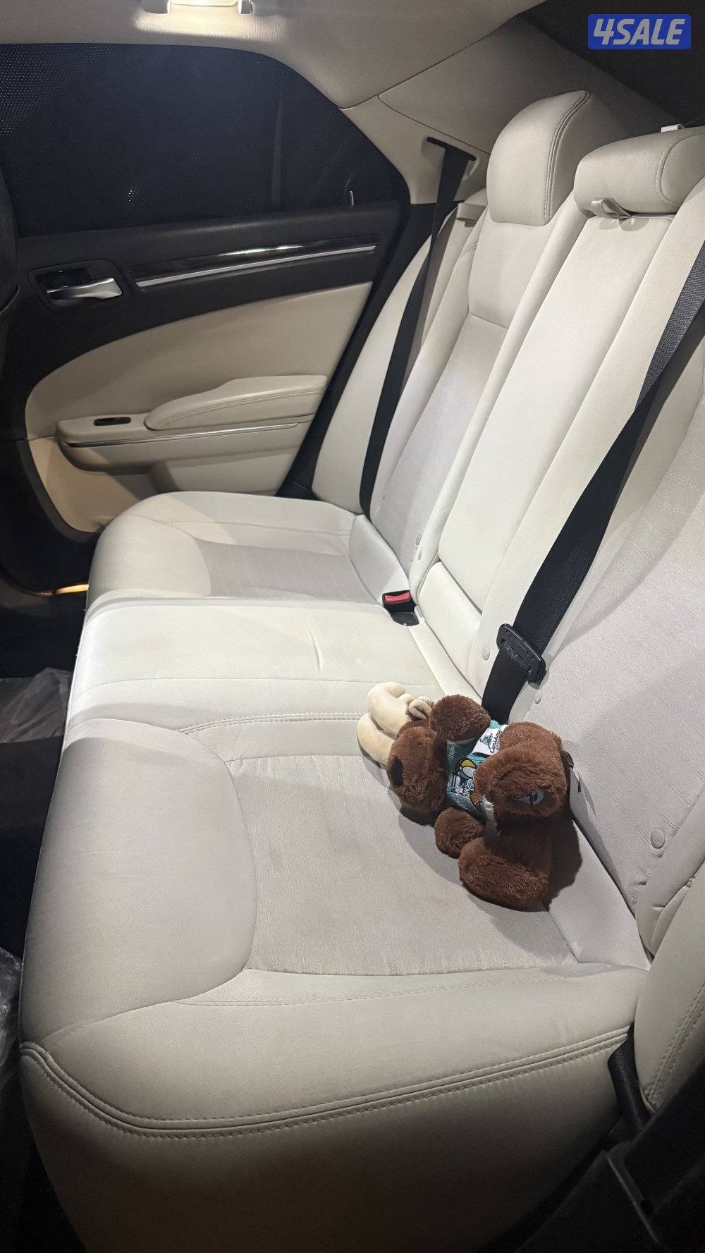 دوج كرايسلر2015نظيف جدآ8