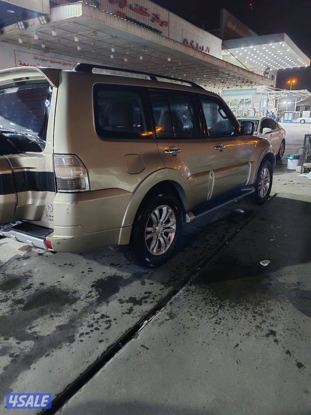 باجيرو مكينة ٣٥٠٠ درجة اولى  صبغ الوكالة ماعدا قطعة شرط الفحص1