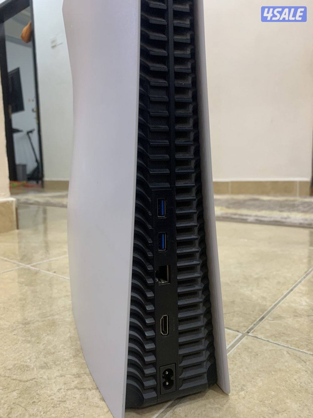 للبيع سوني 5 او بدل مع بيسي مواصفات حلوه و سيت اب1