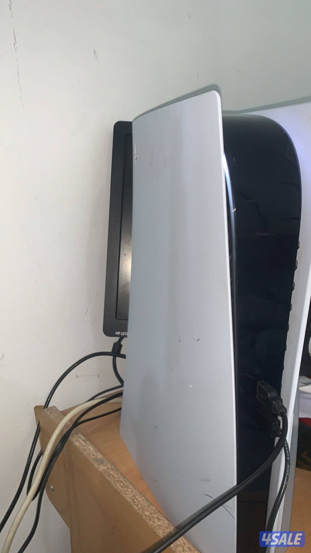 للبيع سوني 5 او بدل مع بيسي مواصفات حلوه و سيت اب3