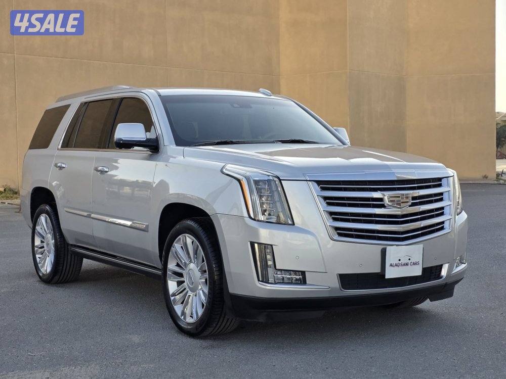 اسكاليد بلاتنيوم موديل /2016 وارد قطر _صبغ الوكاله عداد/169 الف كم2