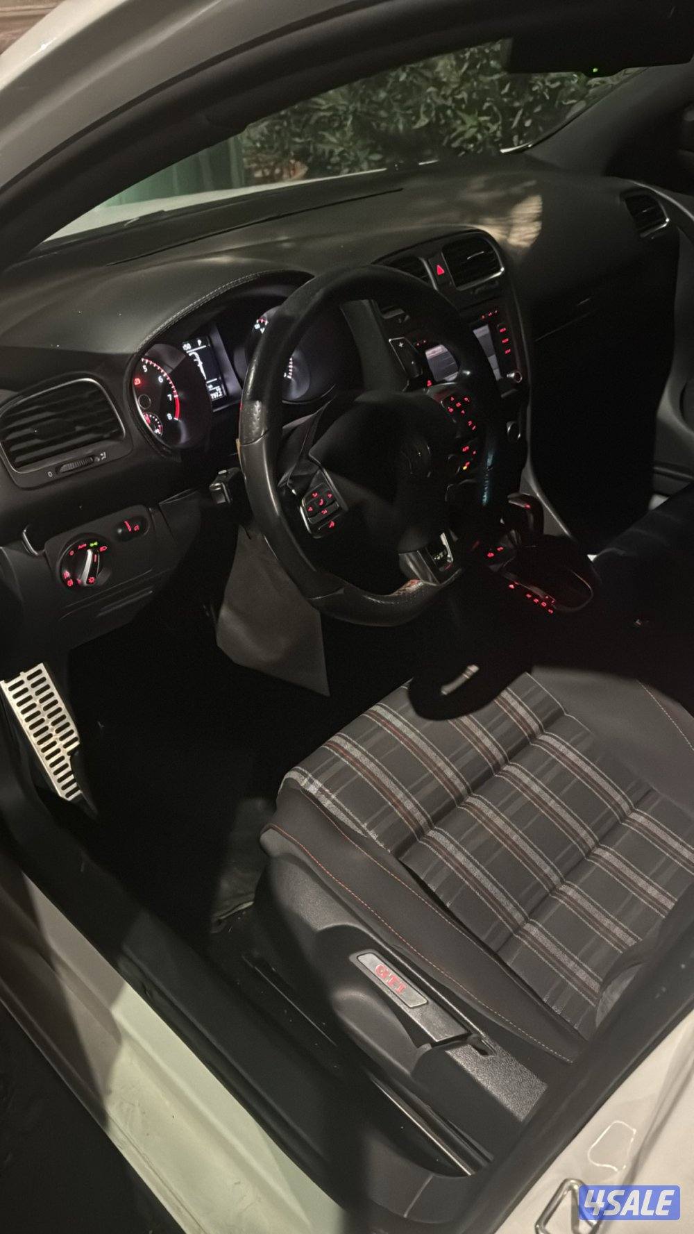 غولف GTI موديل 20134