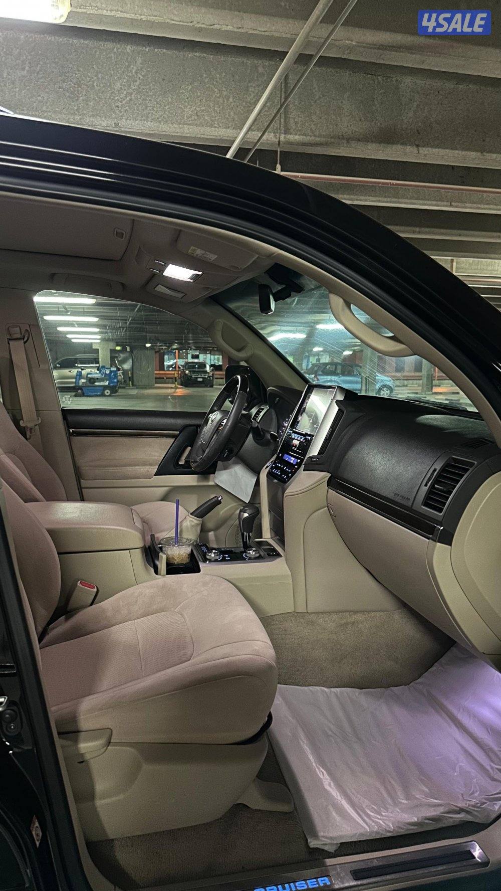 لاندكروزر 2019 الساير4