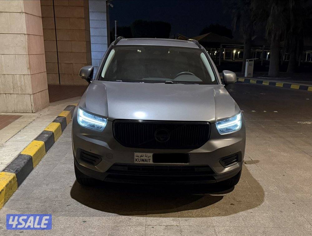 فولفو xc40 T43