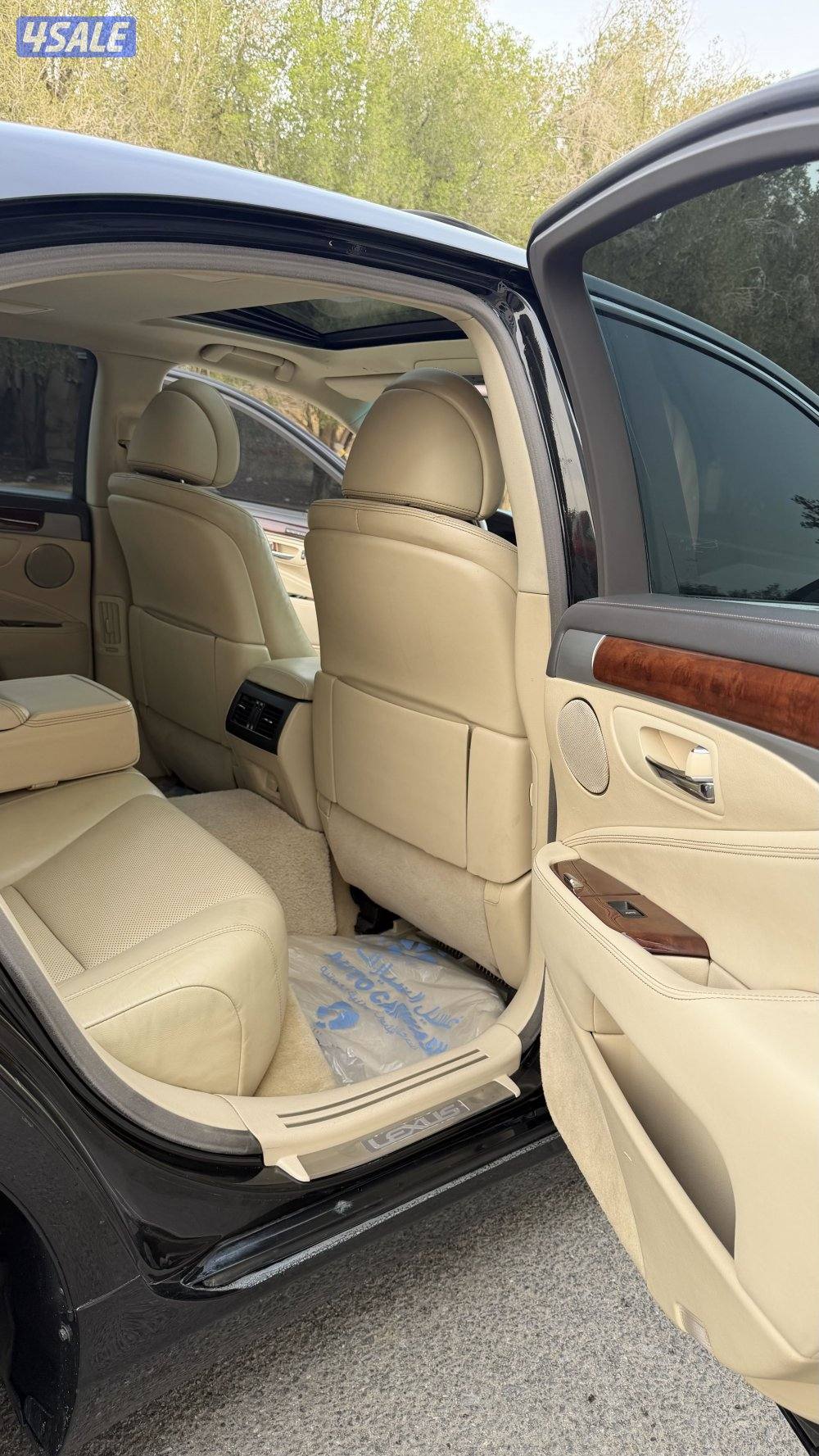 للبيع لكزس الساير قمه بالنضافه3