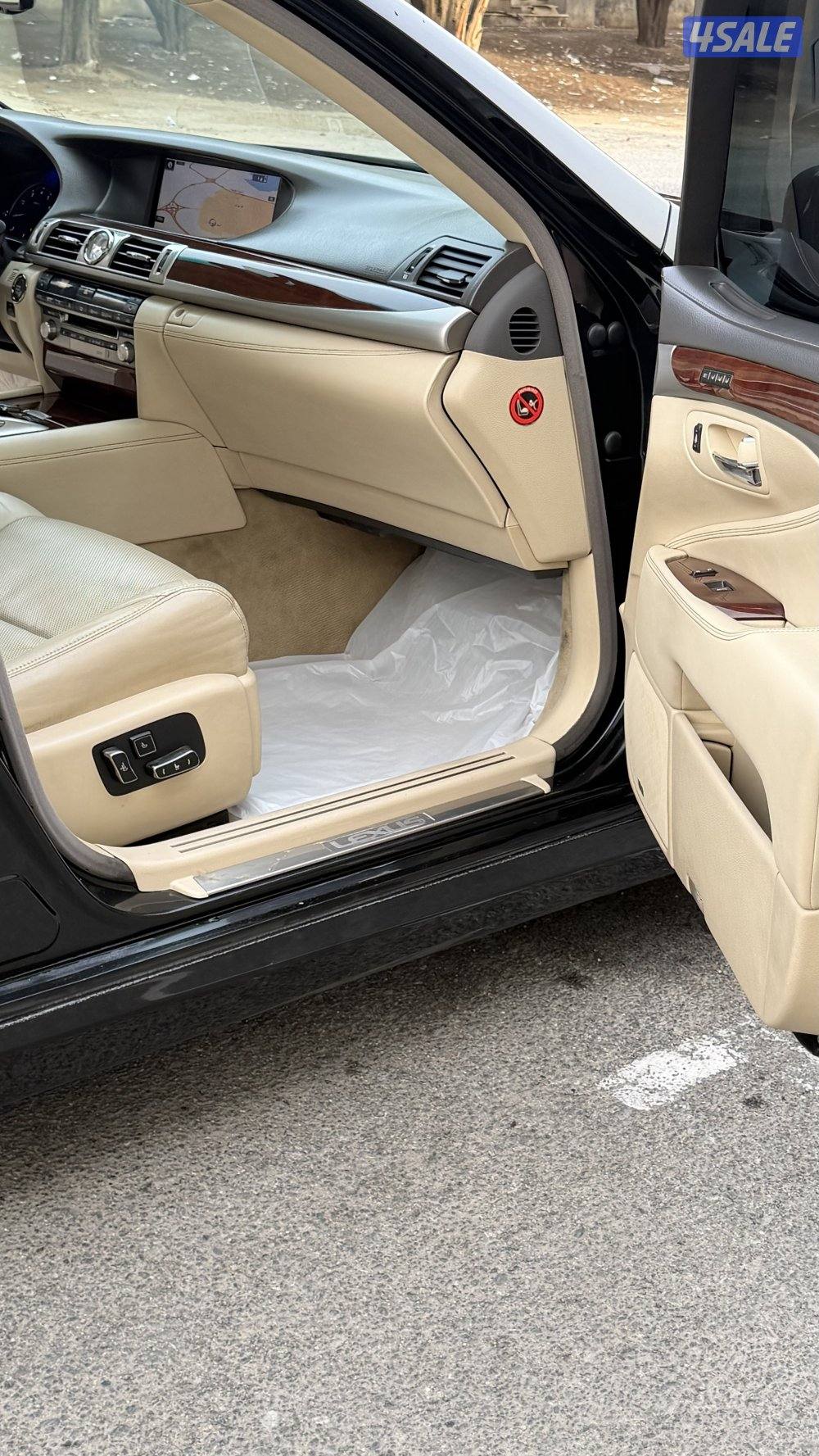 للبيع لكزس الساير قمه بالنضافه5