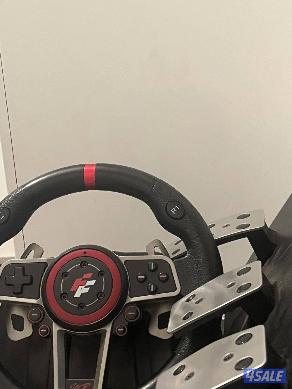 سكان يوجد خلل بسيط هو القير القطعه الي تغطيه طايحه3