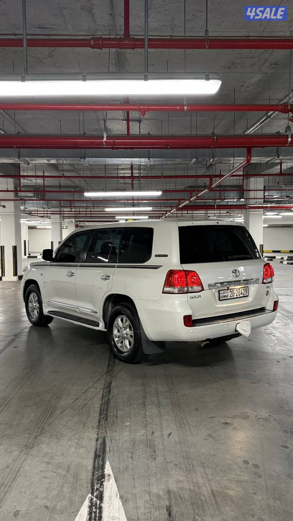 لاندكروزر 2010 6 سلندر0