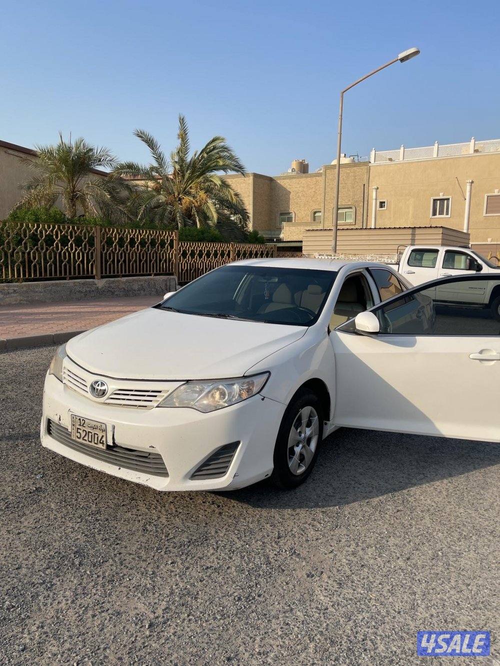 للبيع كامري 20144