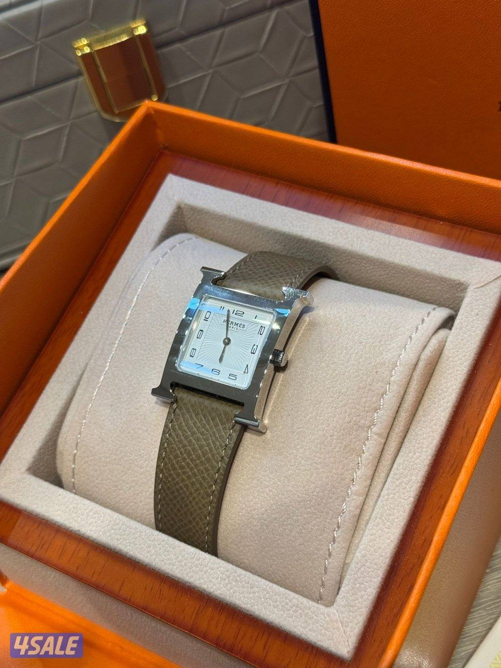 للبيع ساعه هيرمز مقاس ٢٧ أصليه4