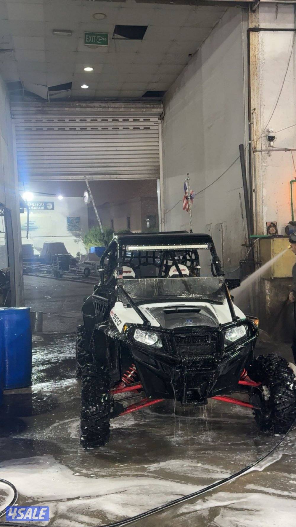 للبيع ريزر ٩٠٠ نظيف0