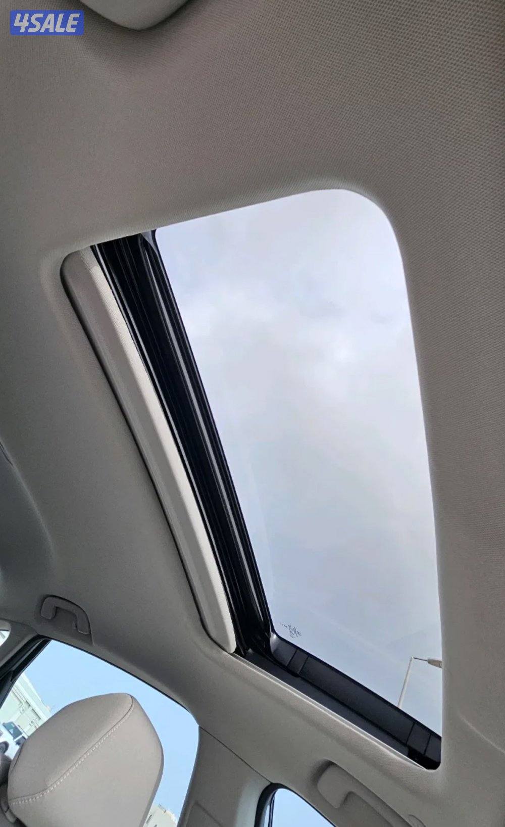 للبيع هوندا اكورد هايبرد سبورت موديل ٢٠٢٣ نظيفة جدا5