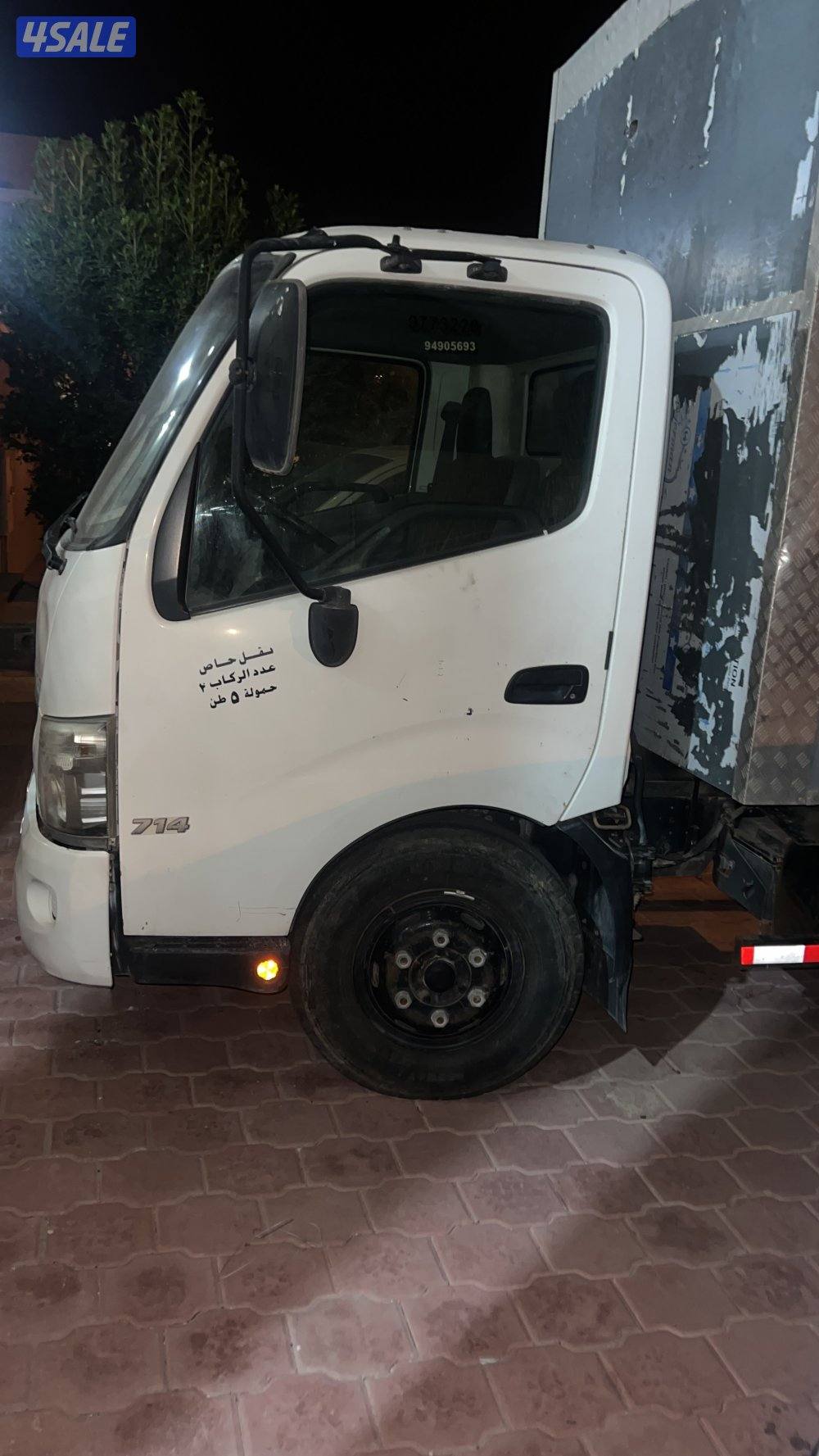 للبيع بقاله متنقله هينو يابانيه4