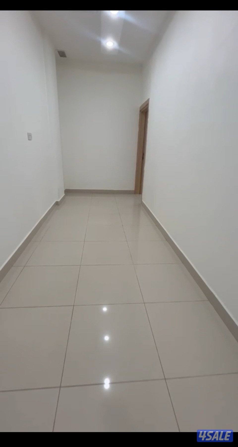 للإيجار دور مع حوش بالنسيم الجديده2