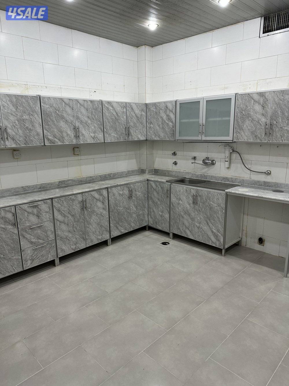 للأيجار دور ارضي بسلوئ7