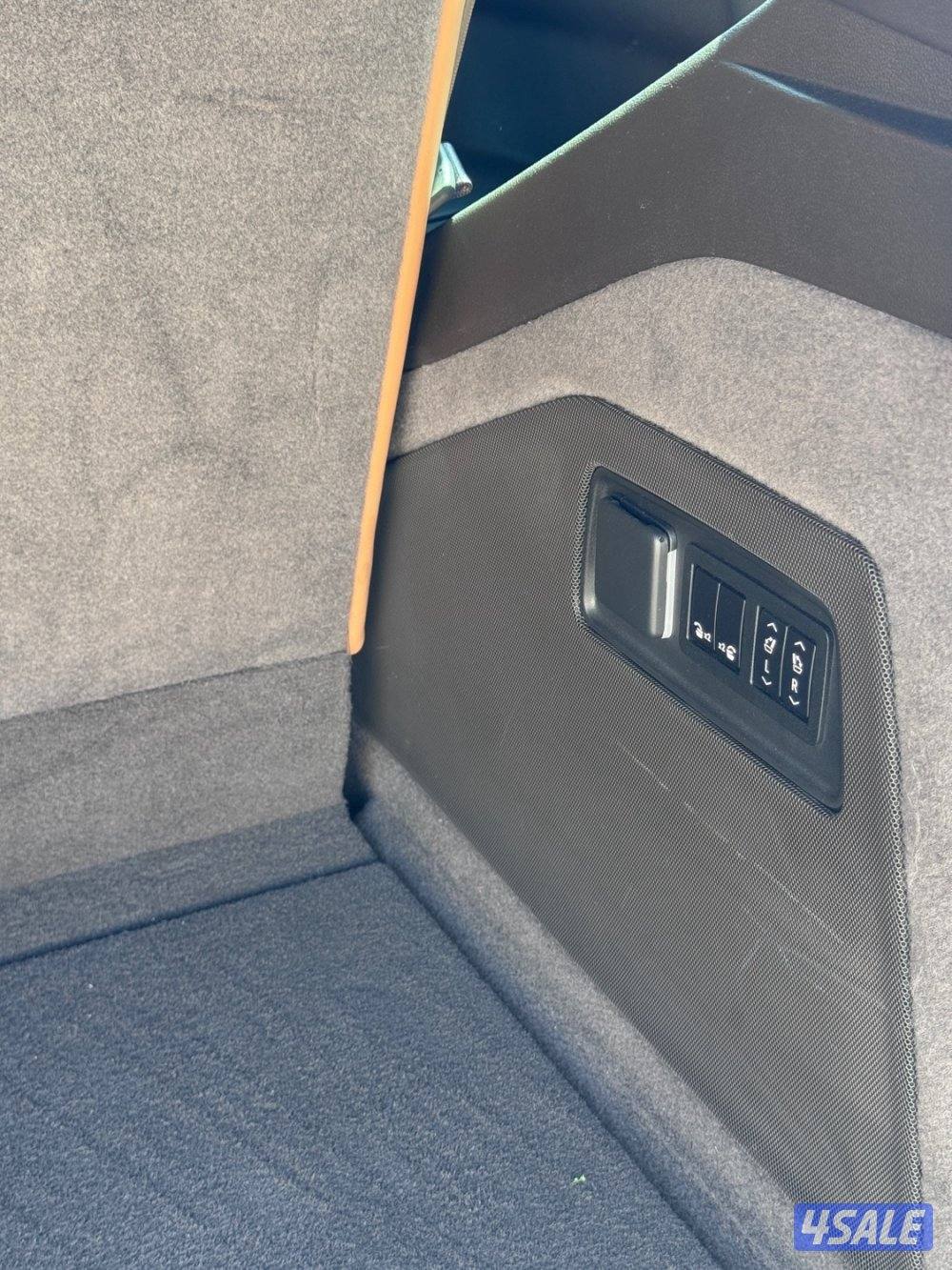 للبيع اسكاليد بلاتينيوم 60014