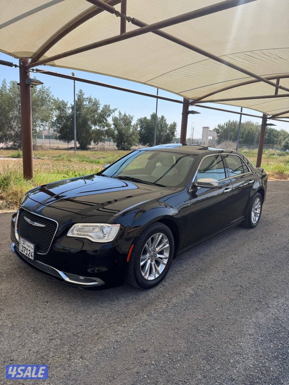 كرايسلر 300 فل كامل0