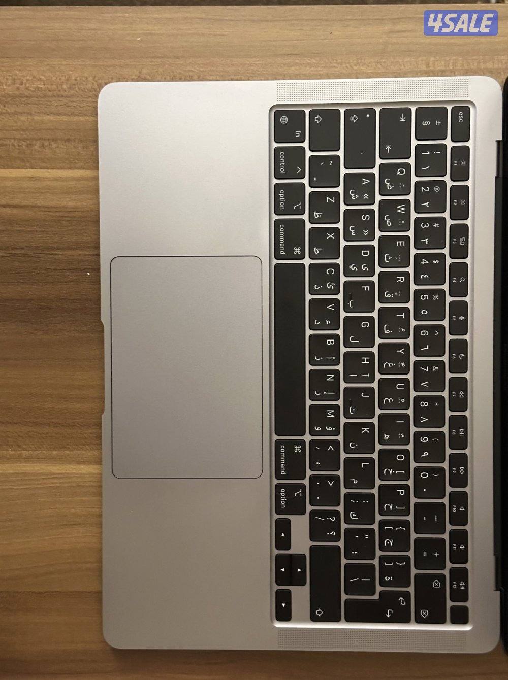 ماك بوك اير M13