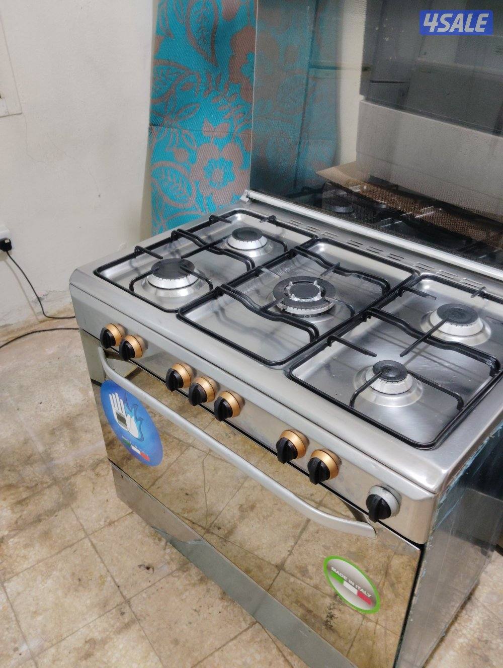 نبيع ثلاجات وا طباخات مستعمله بحاله ممتازه10