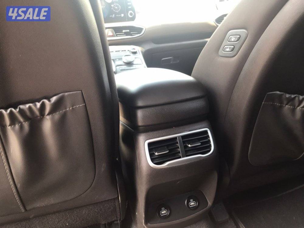 للبيع سيارة هيونداي 2023 سنتافي ممتازة جدًا1