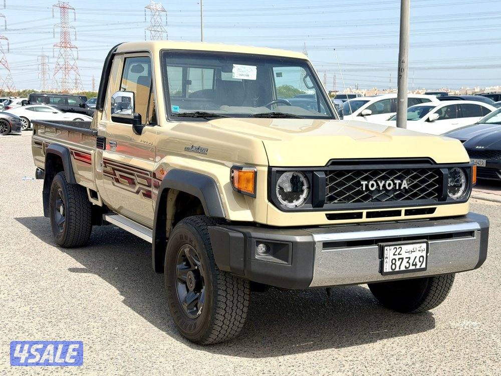 وانيت لاندكروزر 2025 الساير (قير اوتوماتيك) تحت الكفالة1