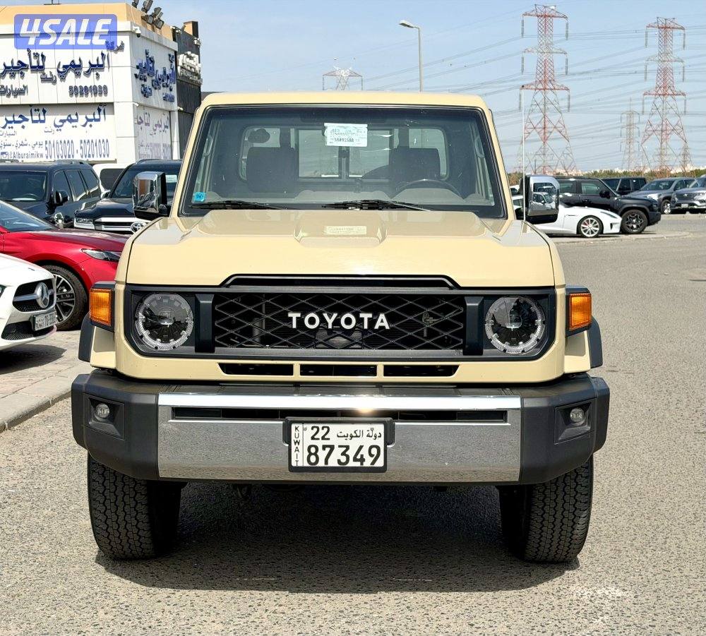 وانيت لاندكروزر 2025 الساير (قير اوتوماتيك) تحت الكفالة4