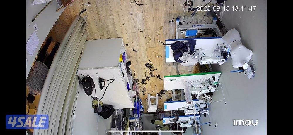 خياط ملابس نسائي للبيع1