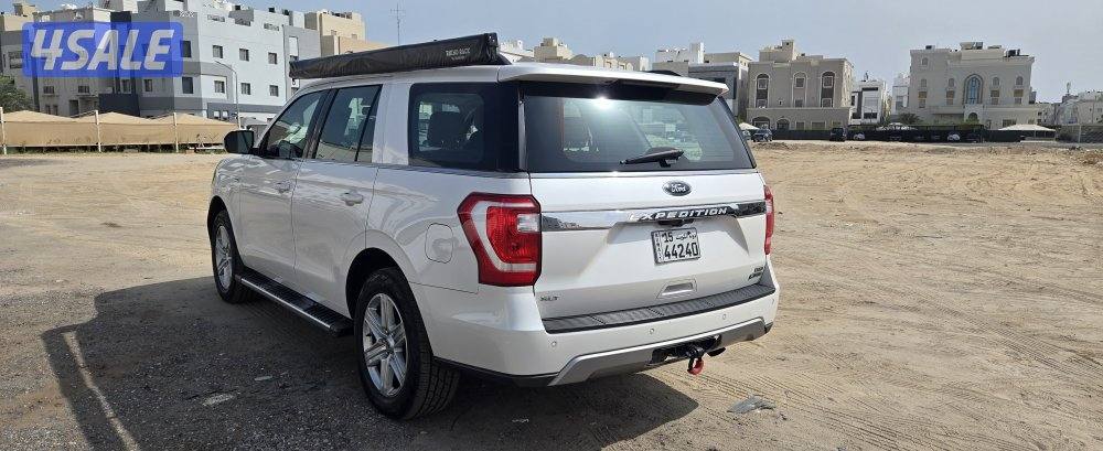 للبيع فورد اكسبدشن 2018 FX4 مع دبل8