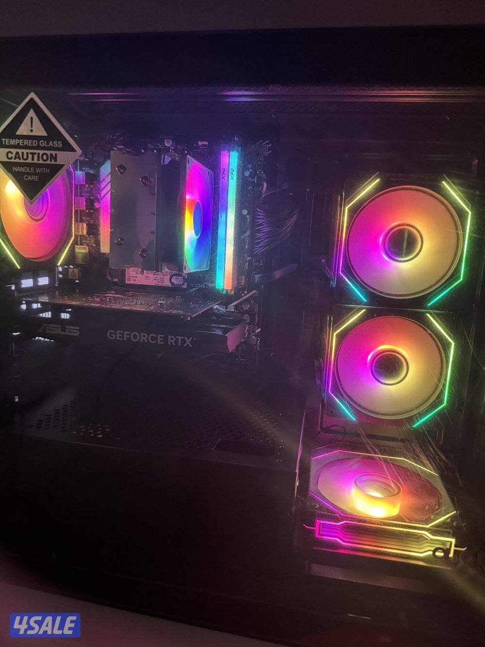 للبيعPCجديد الكرتون موجود شرط ماستخدمته ولا مرة بحالة المصنع0