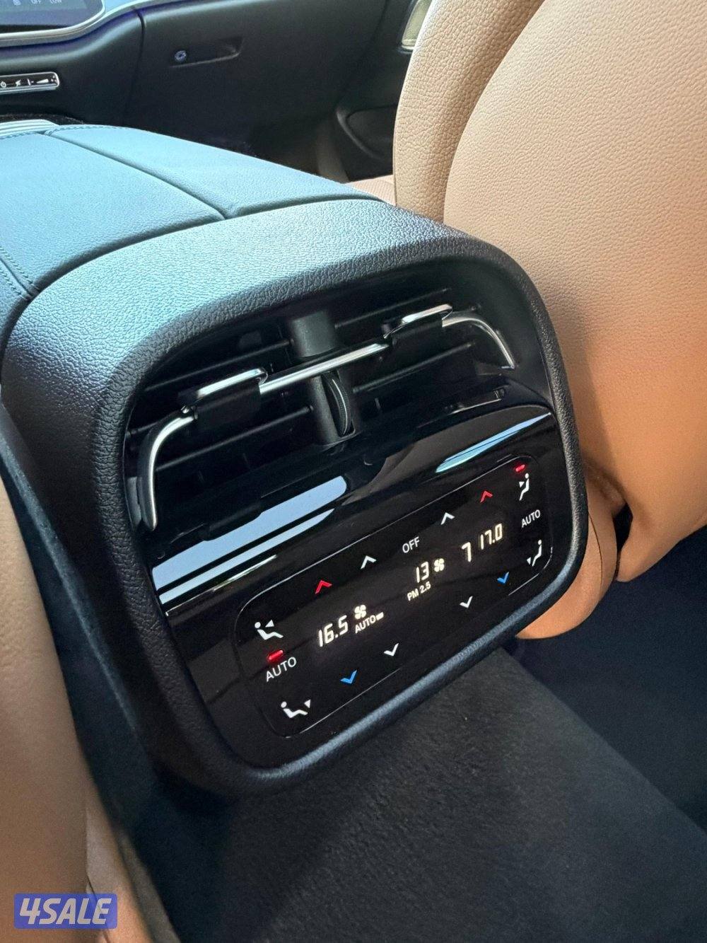 📍مرسيدس E200 - م٢٠٢٤ - عداد ٢١ الف - وارد الملا - صبغ وكالة 📍13