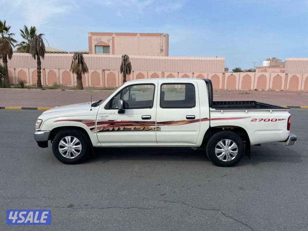 هايلكس 2000 م2