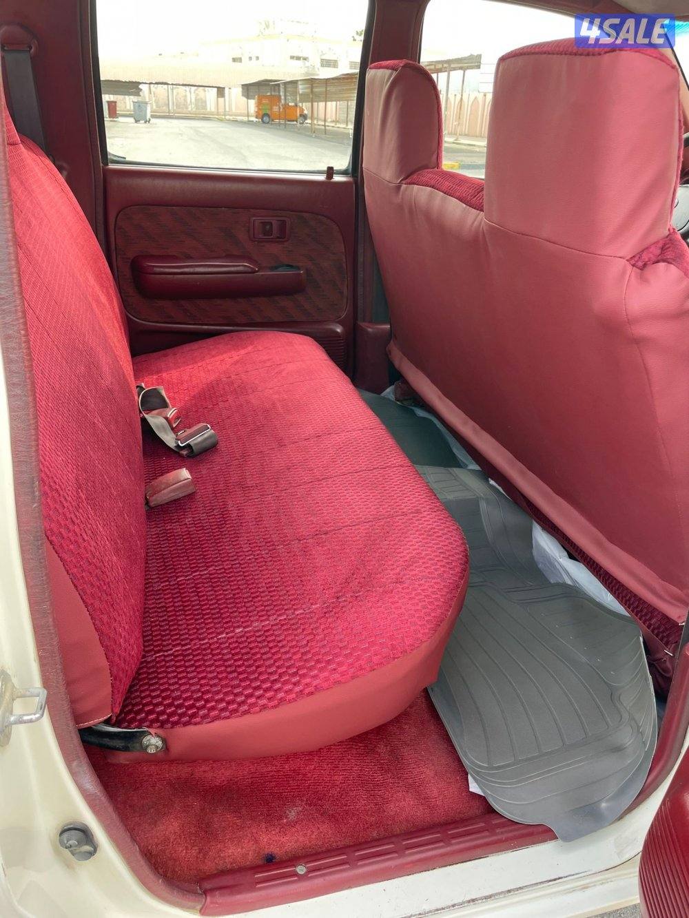 هايلكس 2000 م5