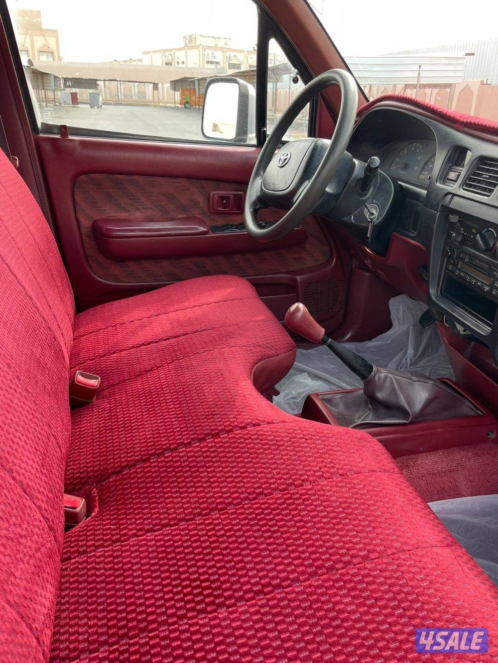 هايلكس 2000 م10